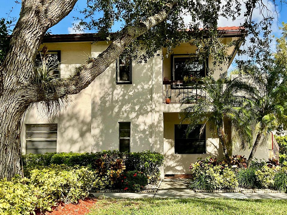1st image of 7979 Eastlake Drive #F