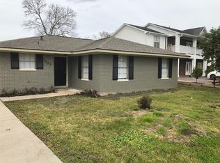 3003 25th St, Dickinson, TX 77539