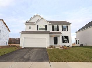 74 Maple Crest Dr, Lewis Center, OH 43035