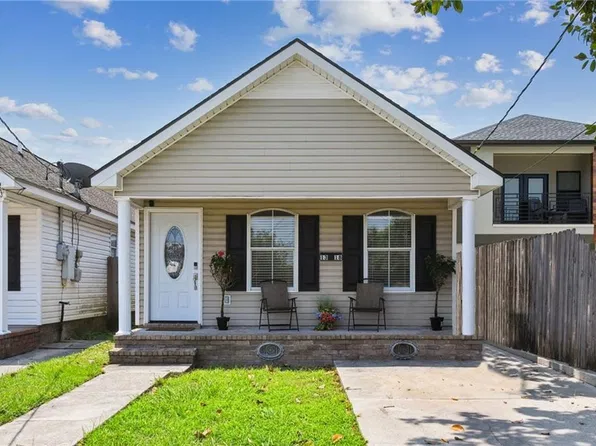 1318 Kepler St, Gretna, LA 70056