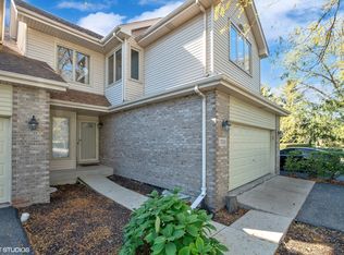 7001 Plymouth Ct, Tinley Park, IL 60477