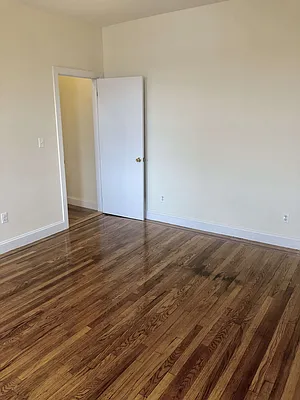 Rented by New York Residence | media 34