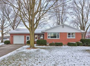 11245 N Evergreen Dr, Birch Run, MI 48415