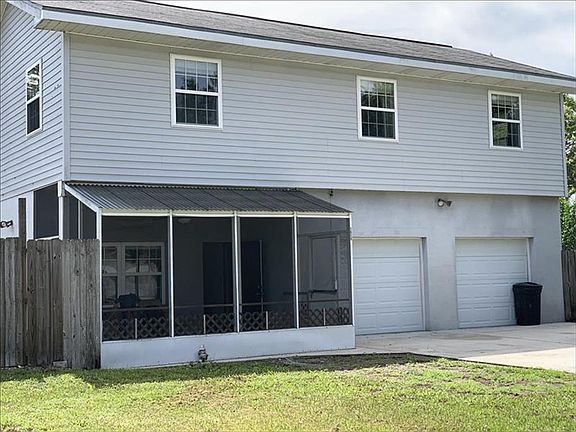 3rd image of 1639 Tarpon Blvd