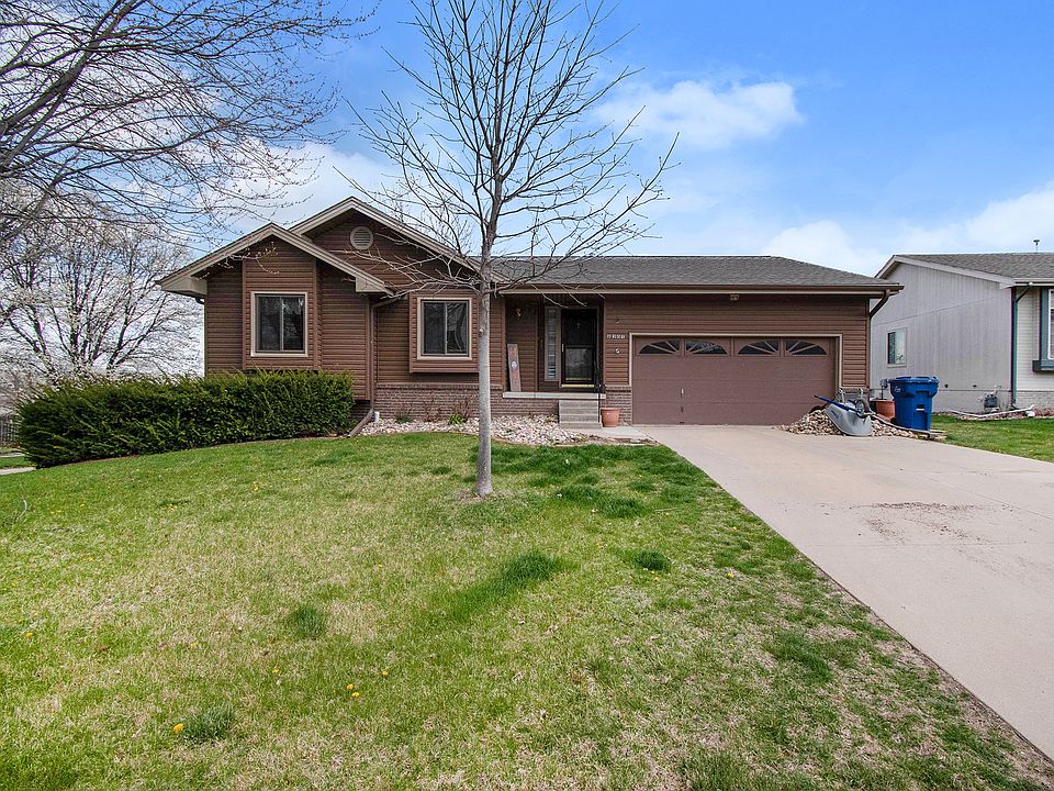 1st image of 8205 S 66th Ave
