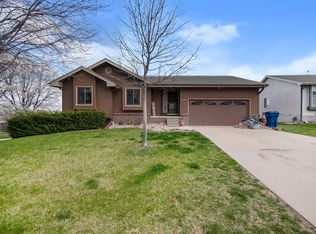 8205 S 66th Ave, La Vista, NE 68128