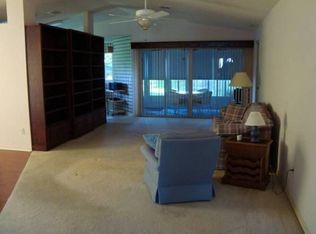32675 Oak Park Dr, Leesburg, FL 34748