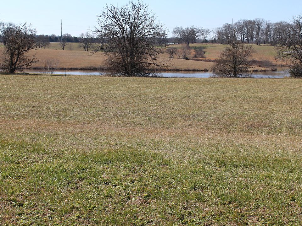 1st image of Duck Pond Dr