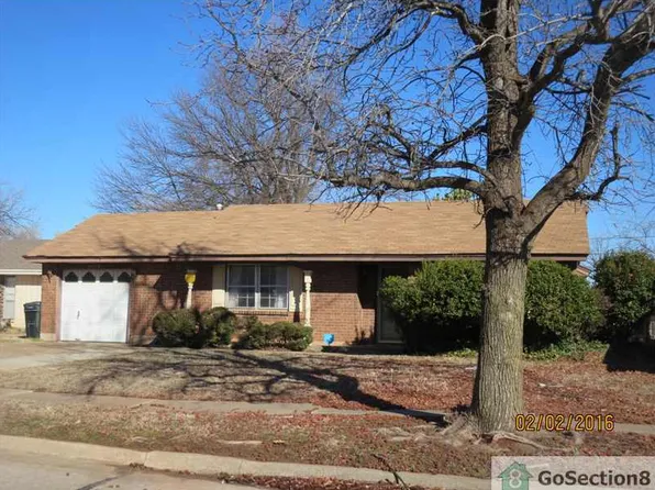 3025 Chetwood Dr, Del City, OK 73115