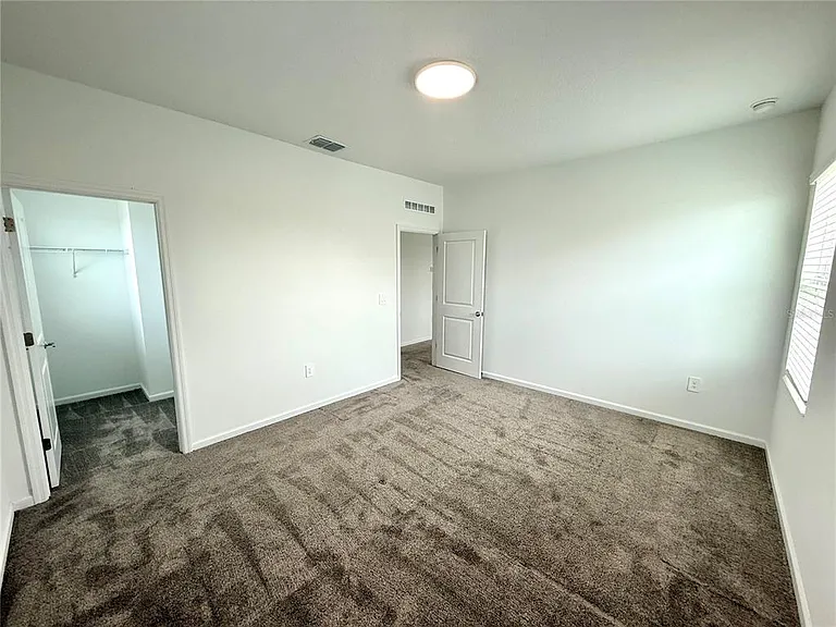 2970 Armstrong Ave — Photo 34