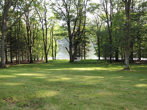 4th image of 133 Swashbuckle Ct
