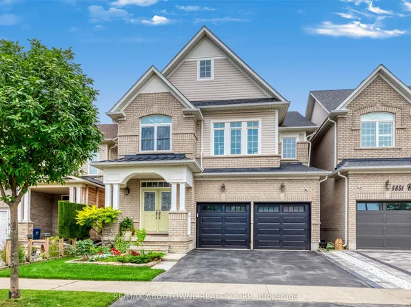 4849 Columbus Dr, Burlington, ON L7M 0H3