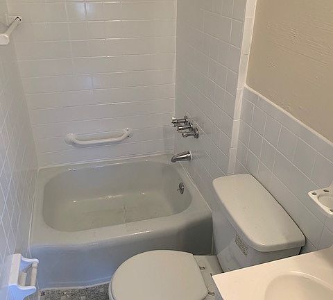 4th image of 49-67 S Huntington Ave #11582355