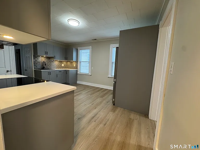 22 Dwight St #2 — Photo 3