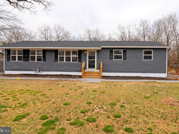 302 Colin Ln, Williamstown, NJ 08094