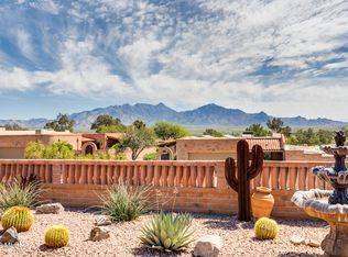 781 W Desert Ridge Dr, Green Valley, AZ 85622