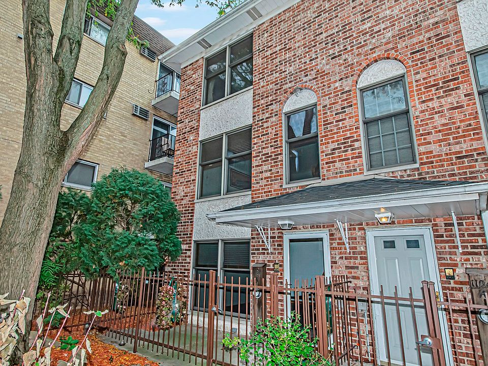 1st image of 1126 Des Plaines Ave Unit A