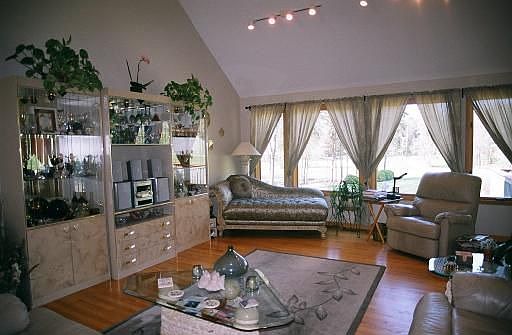 2nd image of 2469 Whispering Pines Dr