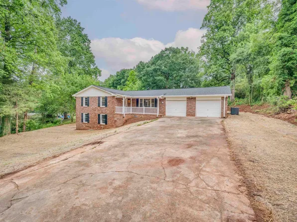 210 Knollview Dr, Greenville, SC 29611