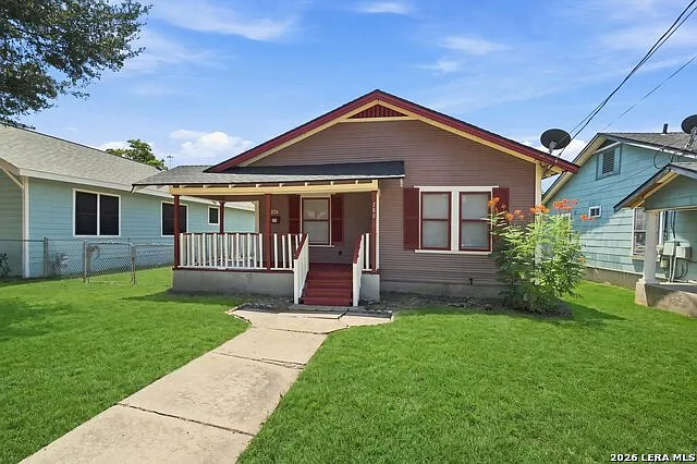 2 bed, 1.0 bath, 765 sqft, $1,200 — Photo 4