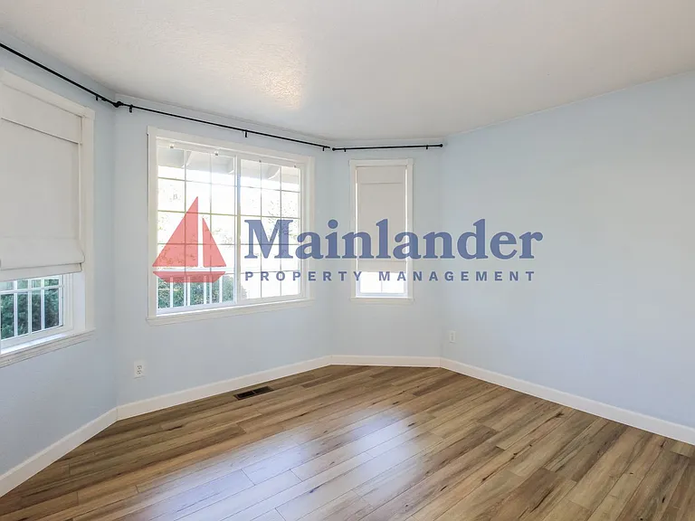 13338 SW Shore Dr — Photo 4