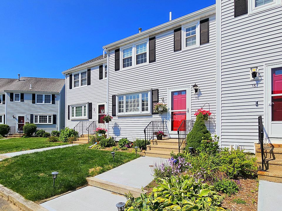 1st image of 2697 Cranberry Highway #15