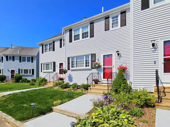 2697 Cranberry Highway #15, Wareham, MA 02571