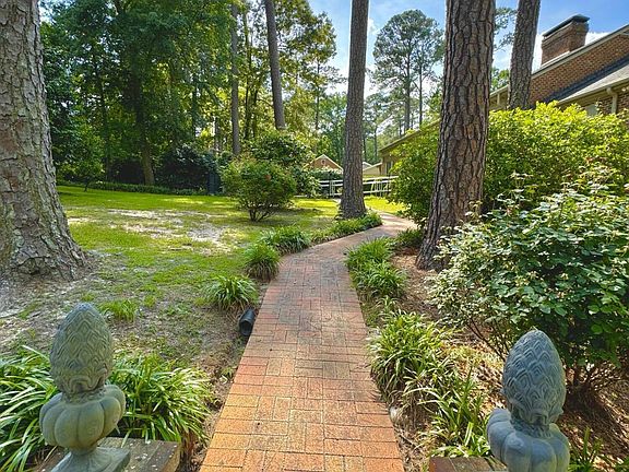 3rd image of 2218 Stallings Drive