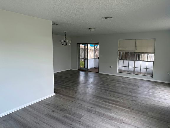 5th image of 693 John Hancock Ln