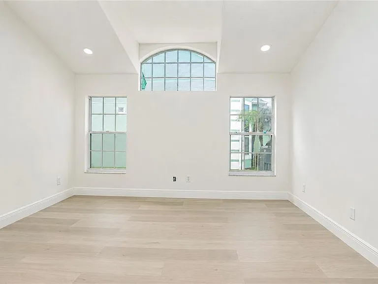 2039 Shannon Lakes Blvd — Photo 18