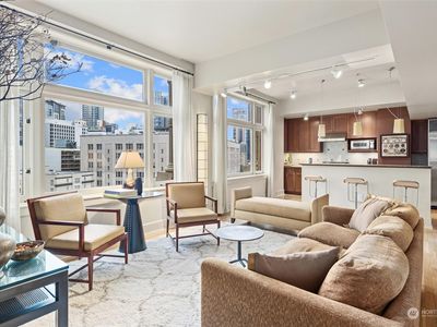 1500 4th Avenue #902, Seattle, WA, 98101