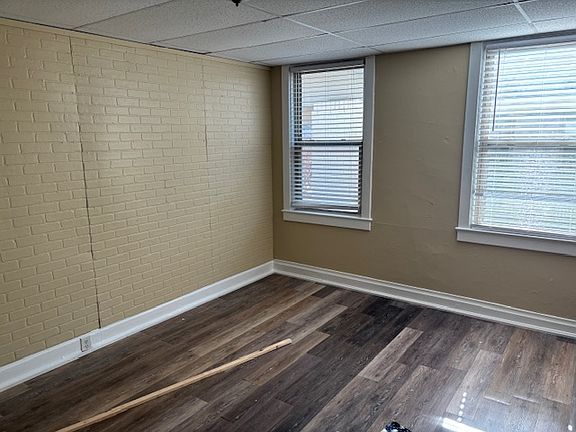 4th image of 1722 Albert St #1722A
