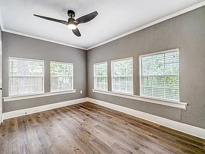 320 Louisiana Ave — Photo 20