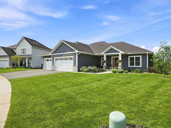 2nd image of 27200 Petes Hill Trl
