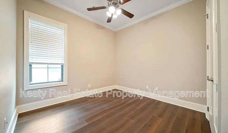 204 Sleepy Brook Rd — Photo 16