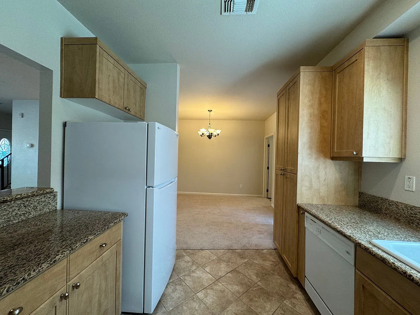 Ellenwood Commons — Photo 3