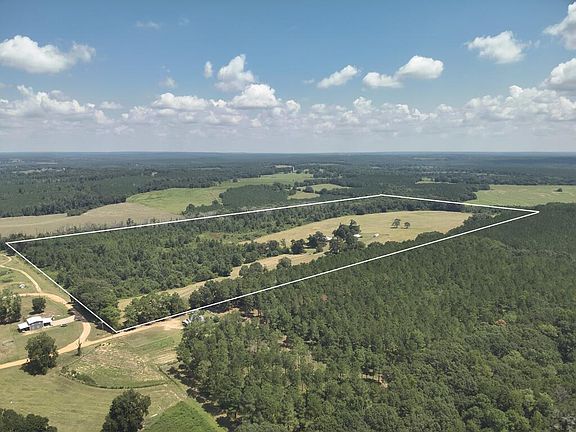 2nd image of 218 Chaney Branch Rd