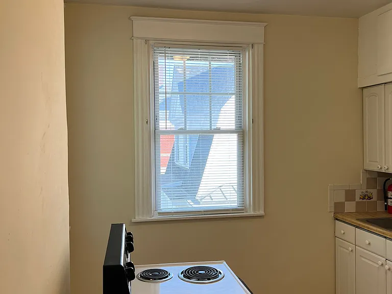 905 Suire Ave #2 — Photo 11