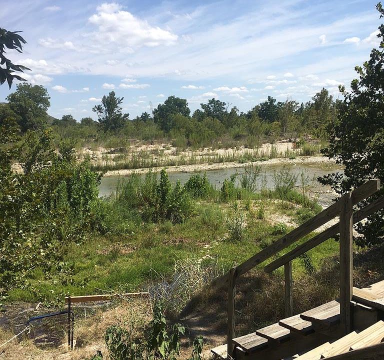 2nd image of 100 County Road 412