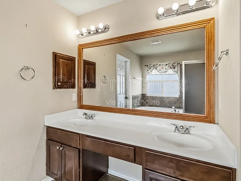 6238 Ozona Ml — Photo 30