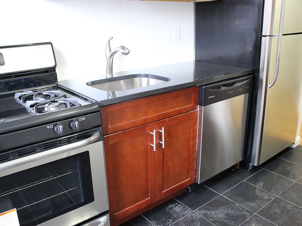 1st image of 3401 Parsons Blvd APT A2