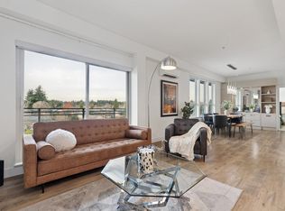 14022 N Bluff Rd #501, White Rock, BC
