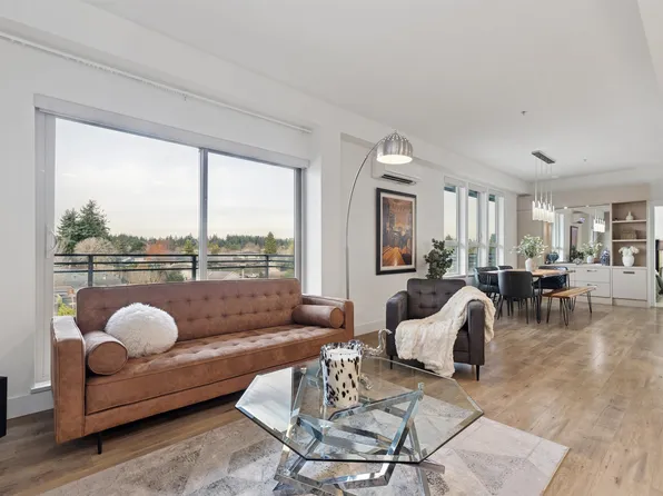 14022 N Bluff Rd #501, White Rock, BC V4B 3C3