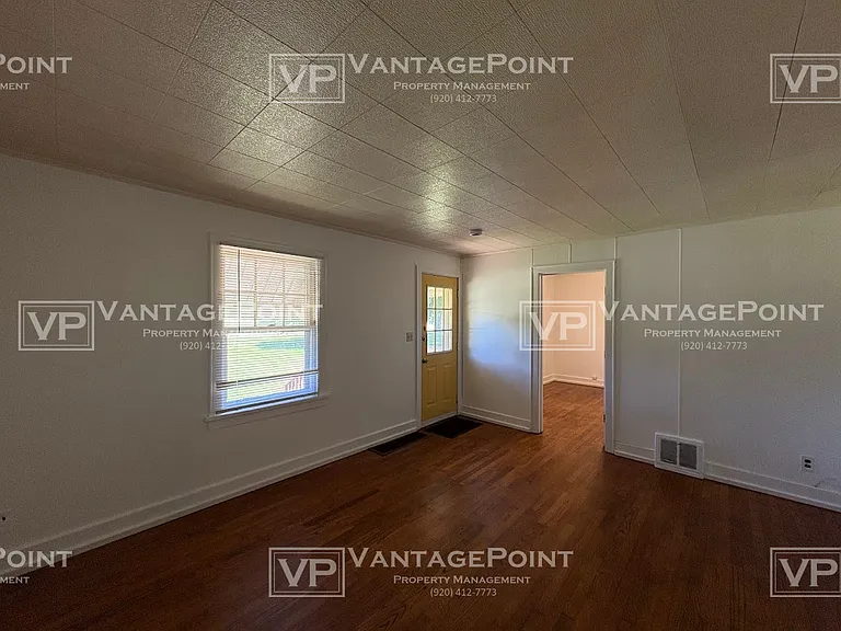 2224 Ullmer Ct — Photo 16