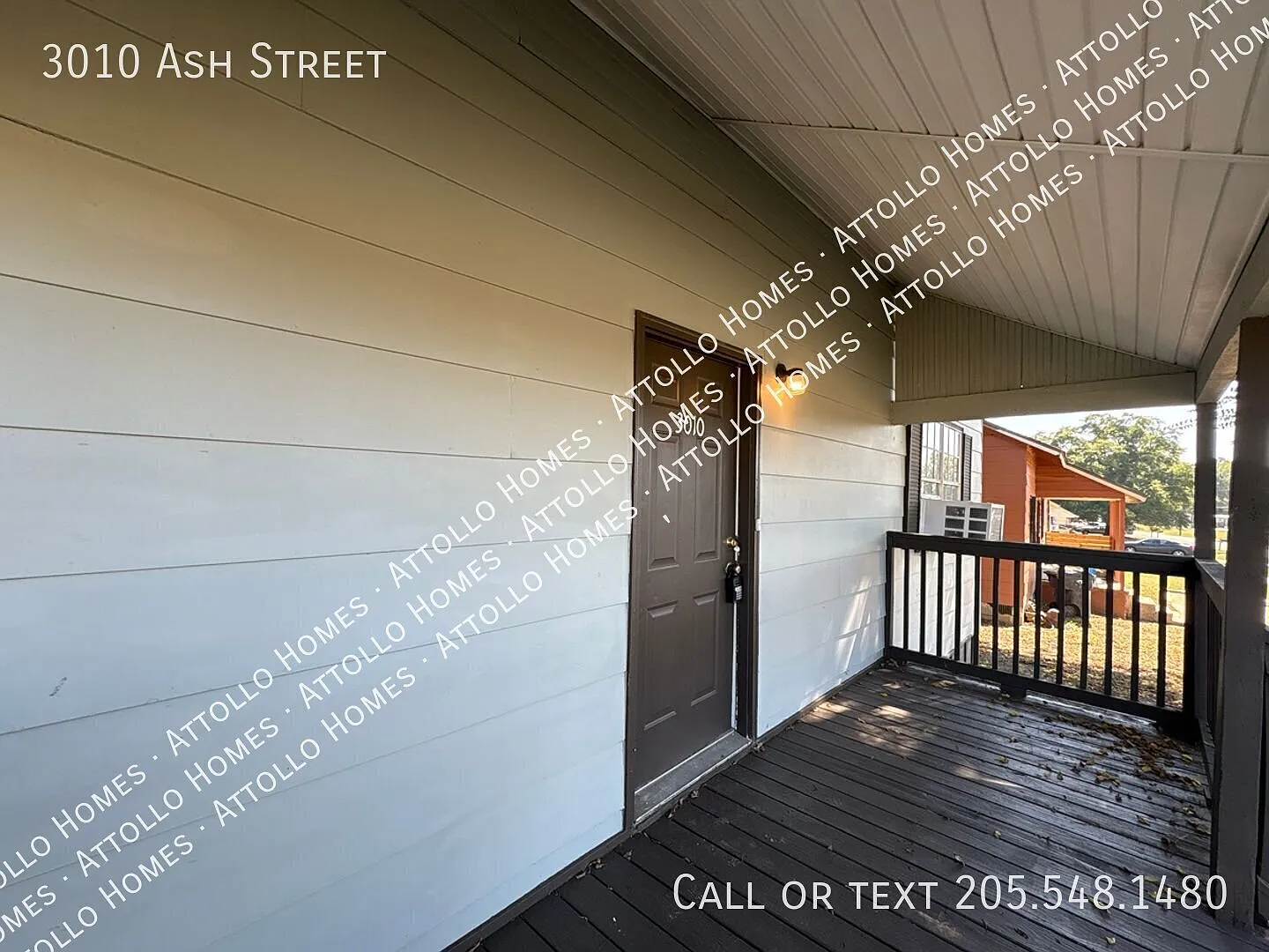 Renovated 2-Bedroom Home with Spacious Backyard — Photo 2