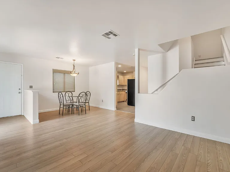 5267 Westwind Rd — Photo 14
