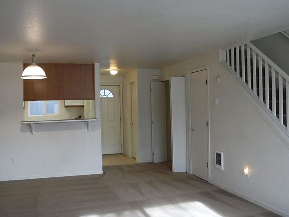 2nd image of 2130 SW Canyon Dr APT C