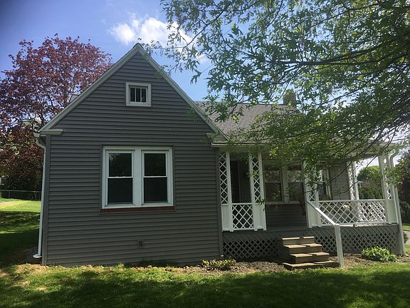 5th image of 502 E Sunbury St