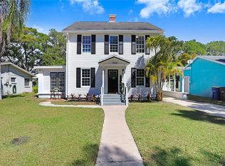 1960 McKinley St, Clearwater, FL 33765