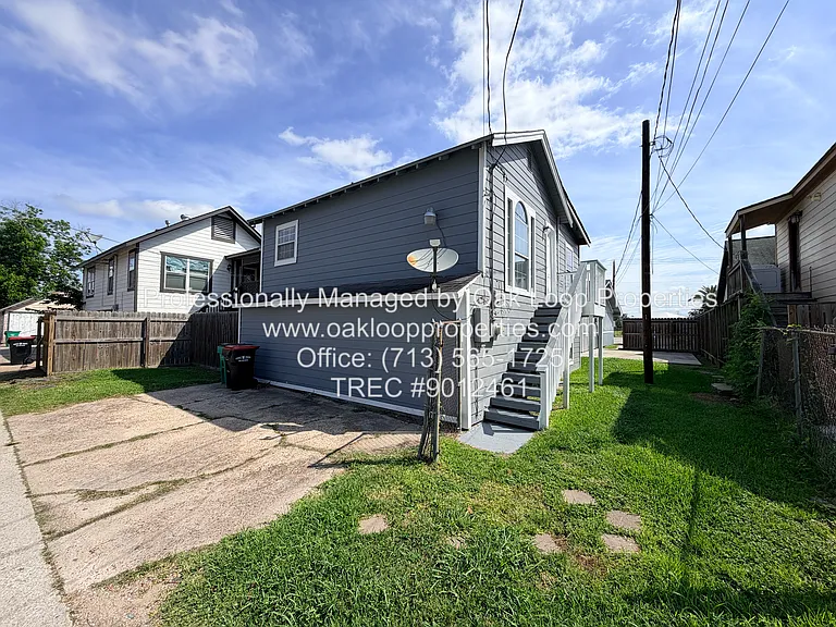 2811 1/2 Market St #B — Photo 2